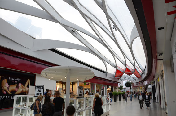 Médiacité, Liège, 2010. Ron Arad, architect.